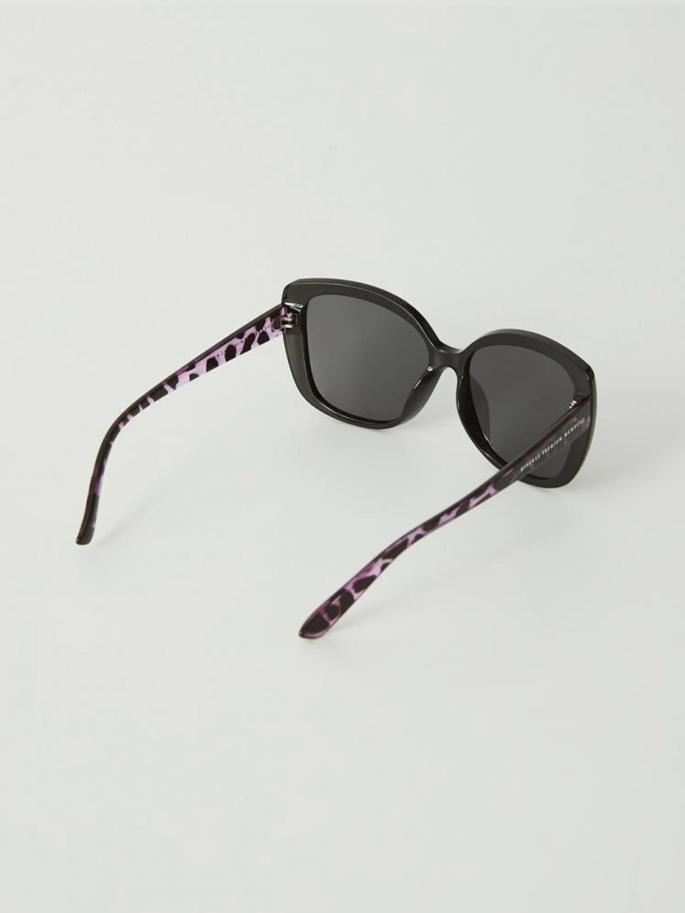 Солнцезащитные очки DIVERSE модель 10044173 Фото