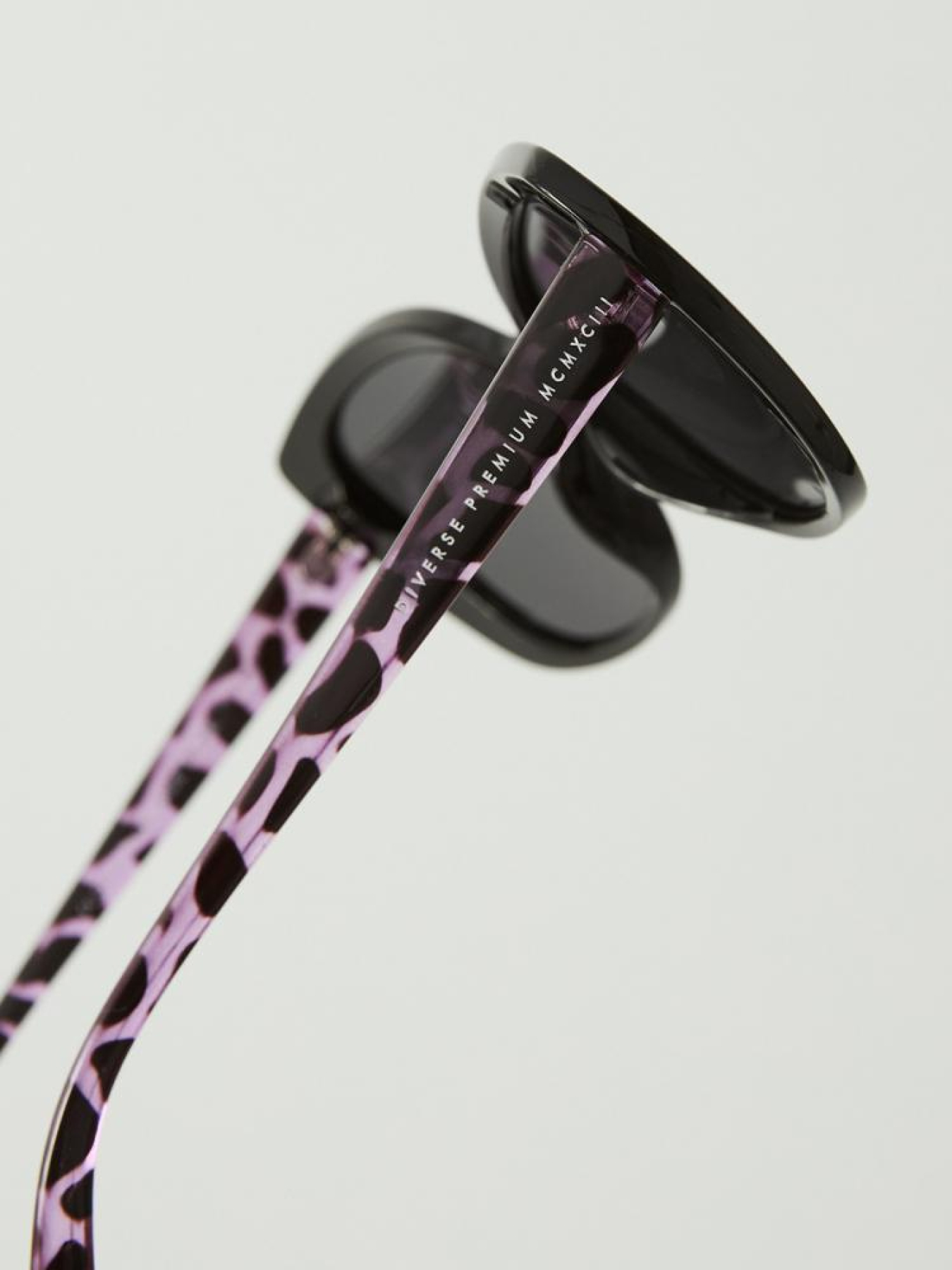 Солнцезащитные очки DIVERSE модель 10044173 Фото