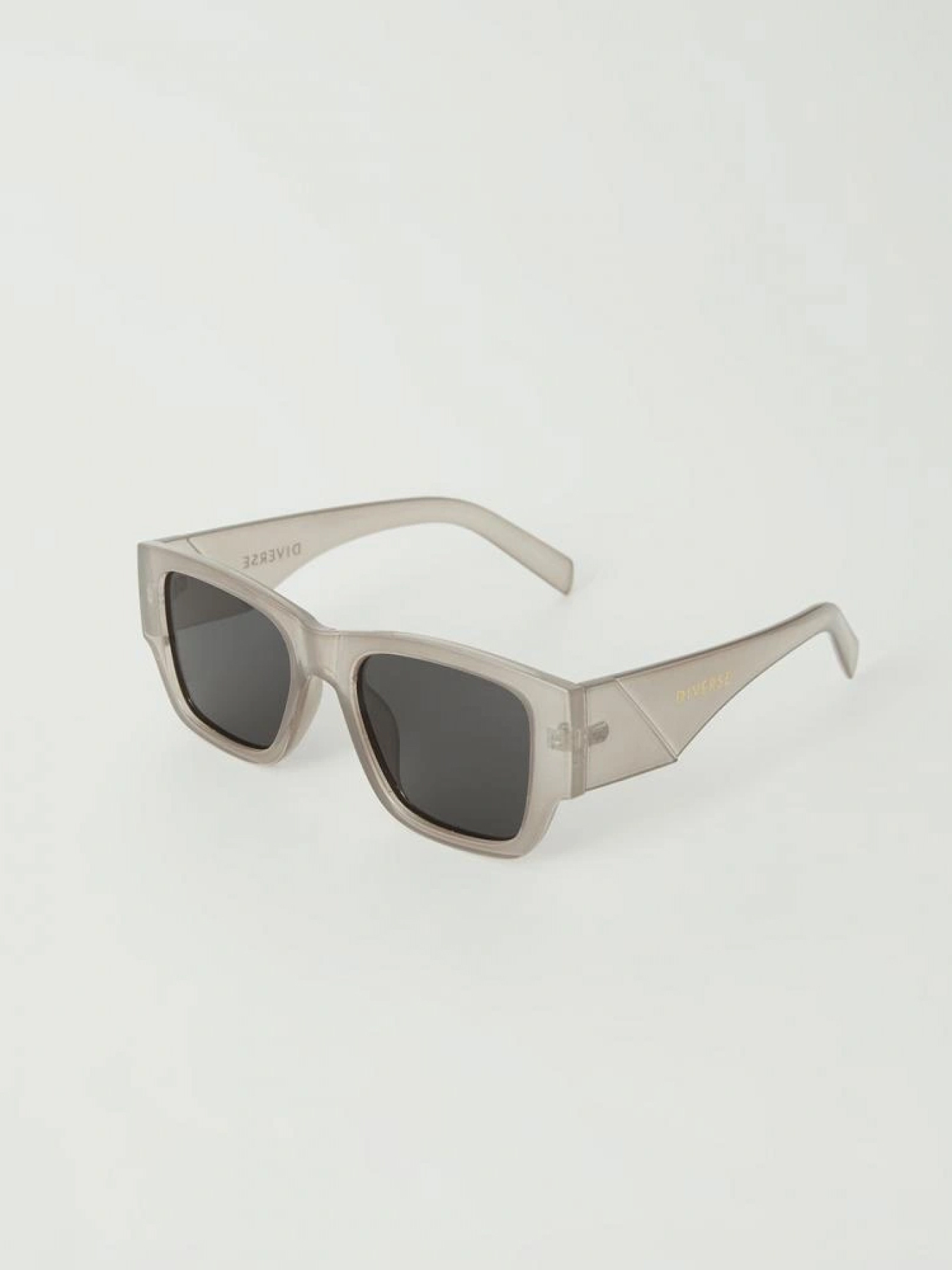 Солнцезащитные очки DIVERSE модель 10044784 Фото