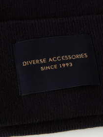 Шапка DIVERSE модель 10045422 Фото