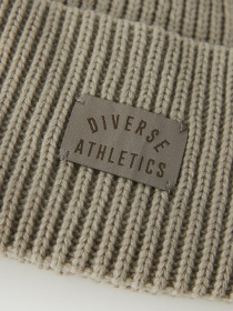 Шапка DIVERSE модель 10045437 Фото