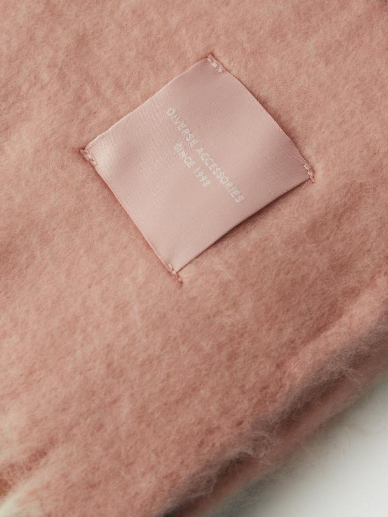 Шарф DIVERSE модель 10045396 Фото