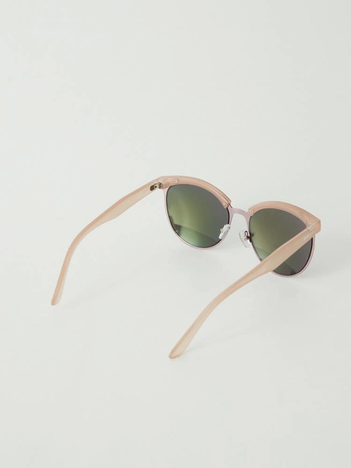 Солнцезащитные очки DIVERSE модель 10044182 Фото