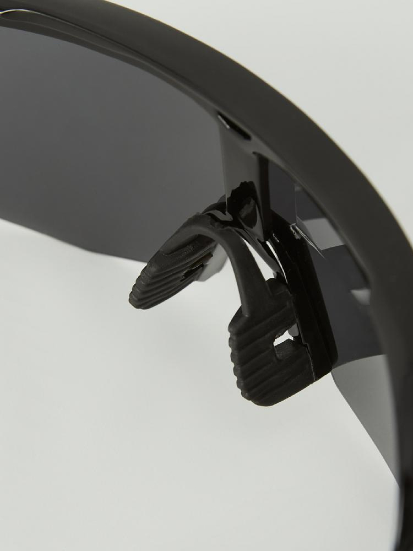 Солнцезащитные очки DIVERSE модель 10044194 Фото