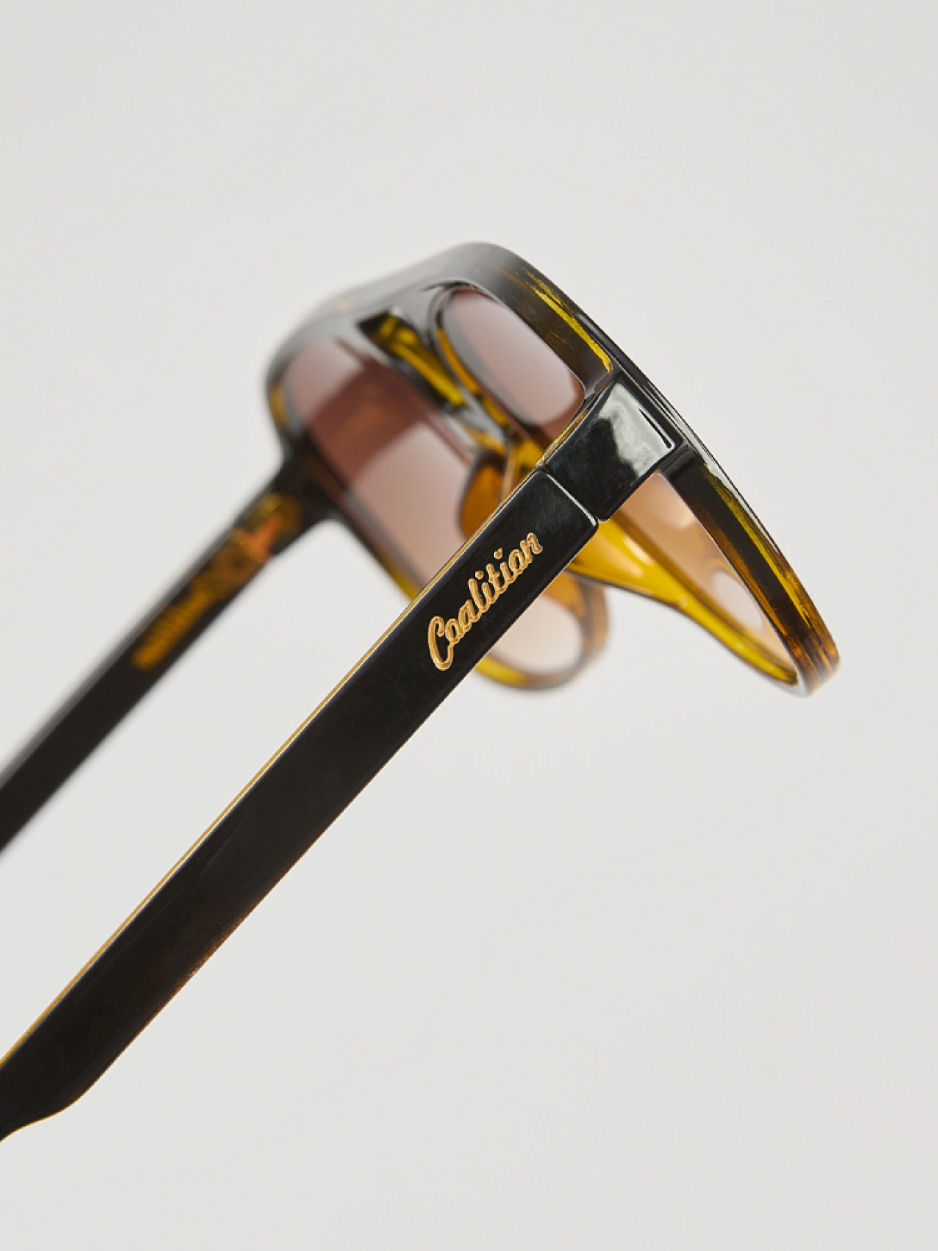 Солнцезащитные очки DIVERSE модель 10047052 Фото