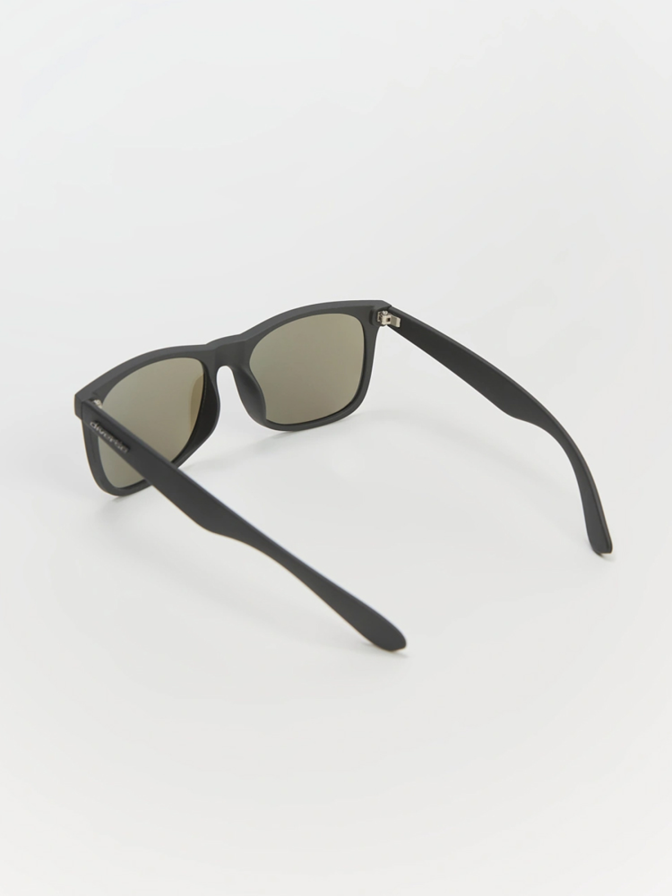 Солнцезащитные очки DIVERSE модель 10046551 Фото