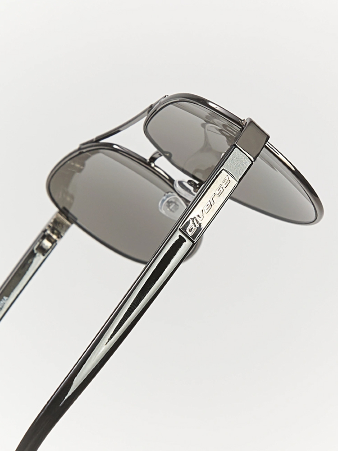 Солнцезащитные очки DIVERSE модель 10046558 Фото