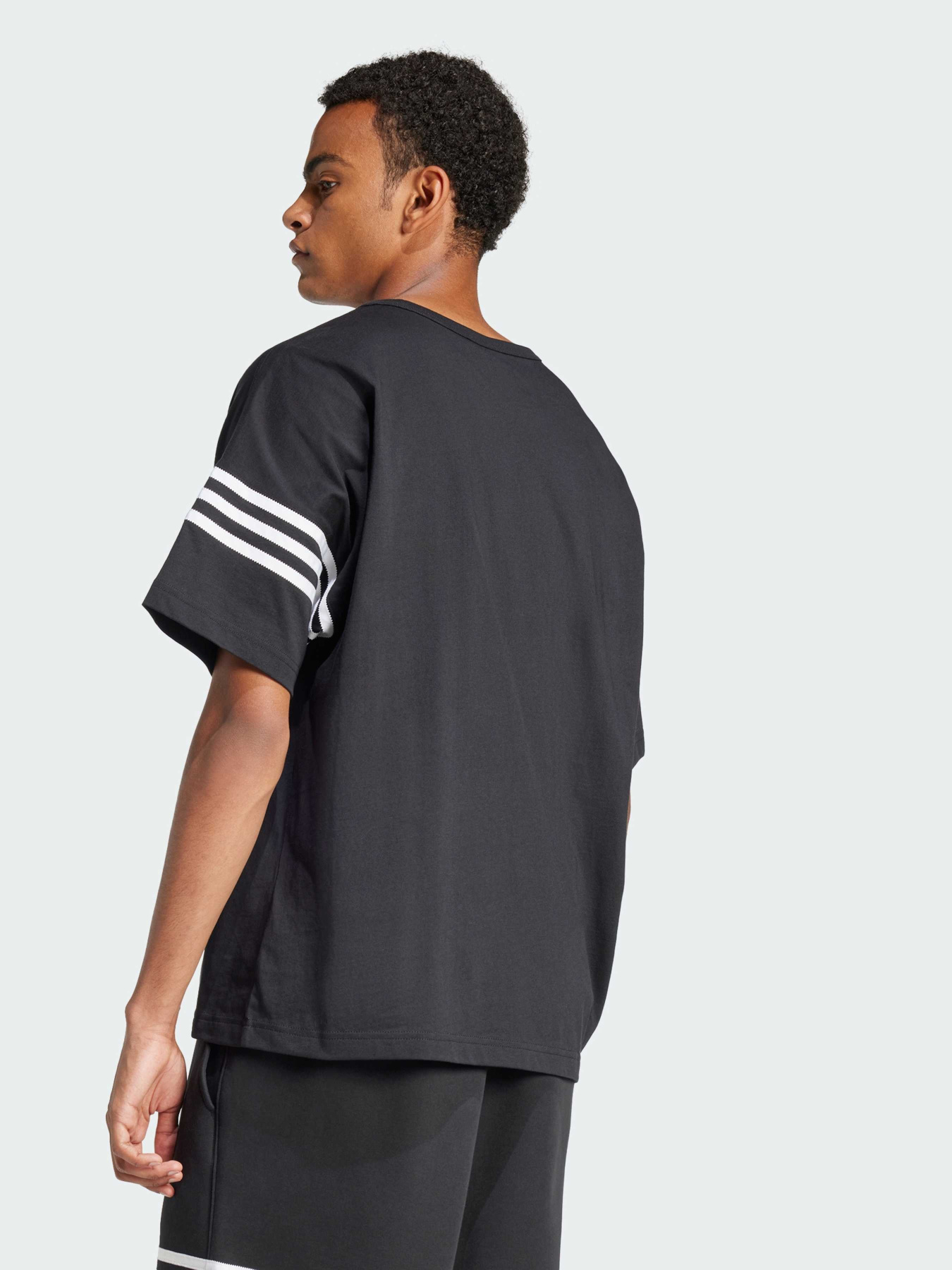 Футболка Adidas Adicolor модель JC9935 Фото