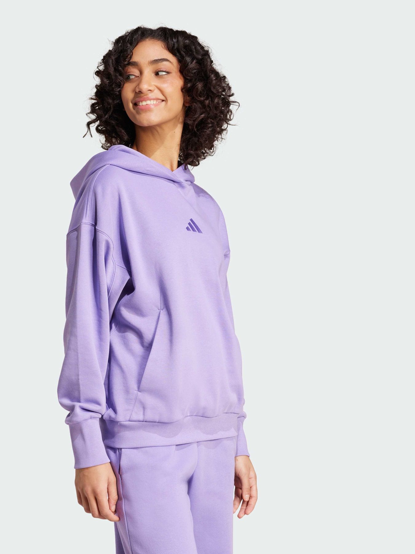 Худи и свитшоты Adidas модель JD4685 Фото