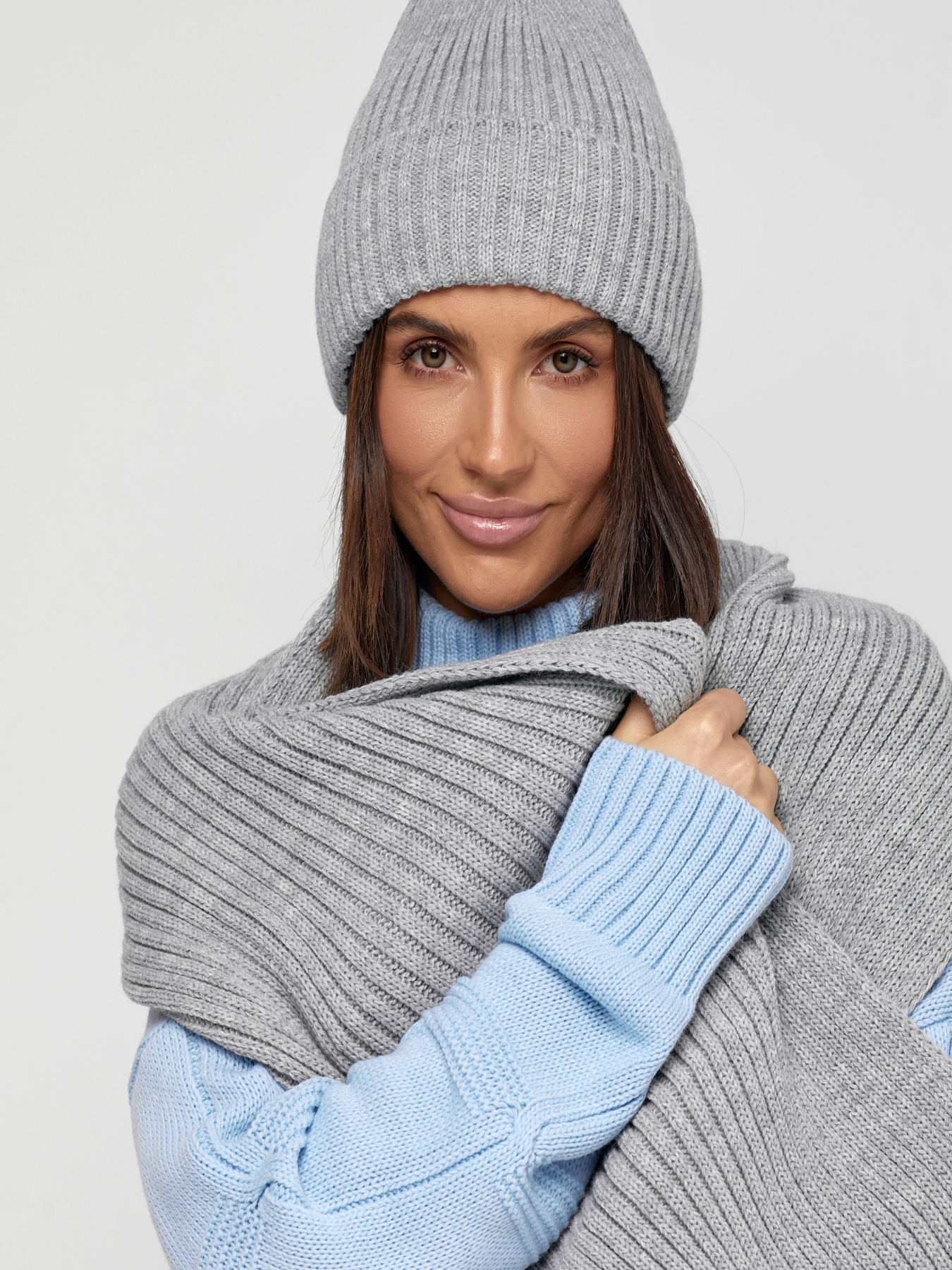 Шапка/шарф MarSe модель marse-komplekt-shapka-i-sharf-251-temno-serj Фото