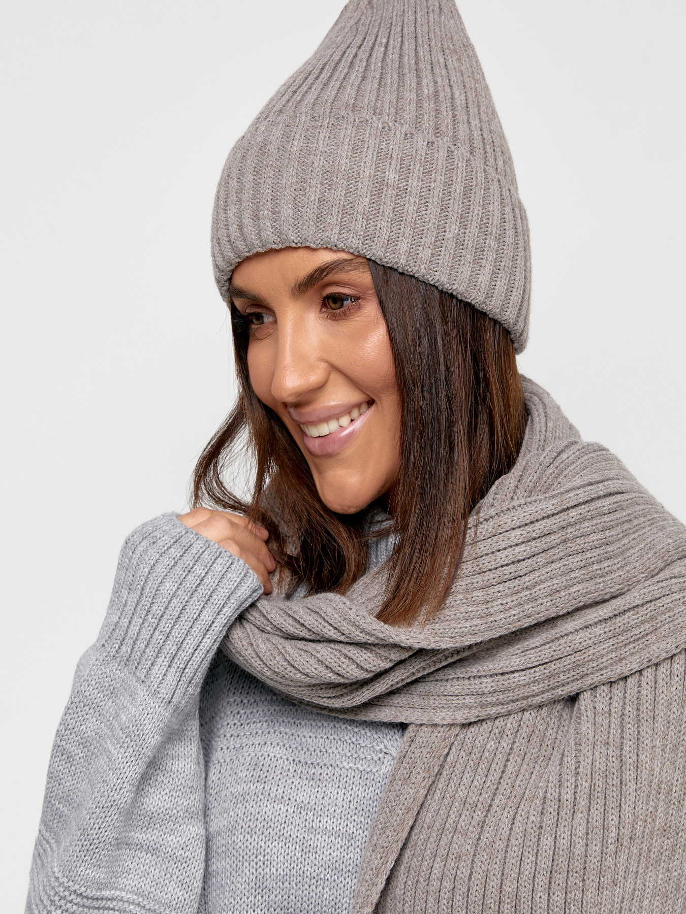 Шапка/шарф MarSe модель marse-komplekt-shapka-i-sharf-251-kofe Фото