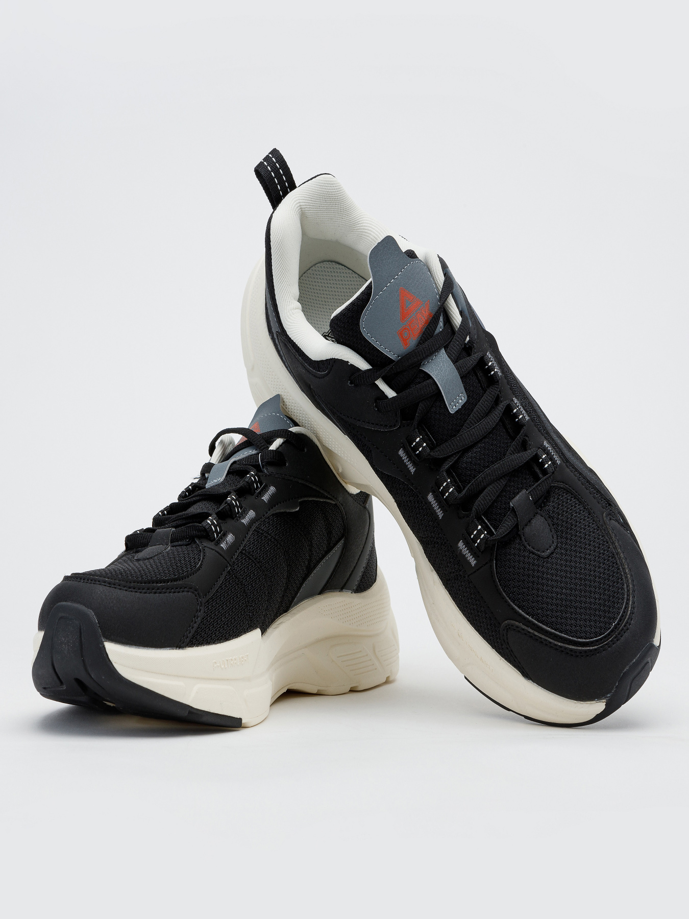 Кросівки повсякденні Peak модель E234477E-BLA Кросівки повсякденні Peak модель E234477E-BLA Фото