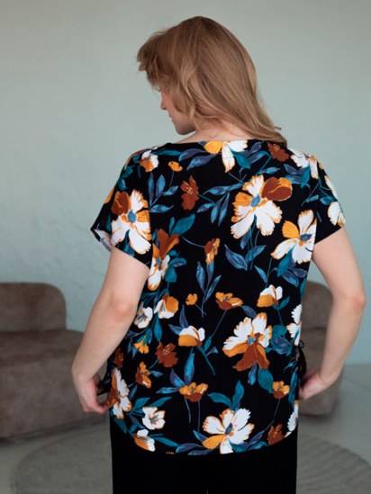Жіноча блуза з квітковим принтом, Чорний Nita (bluza-n1111-25) модель bluza-n1111-25-baroko — фото 4 - INTERTOP