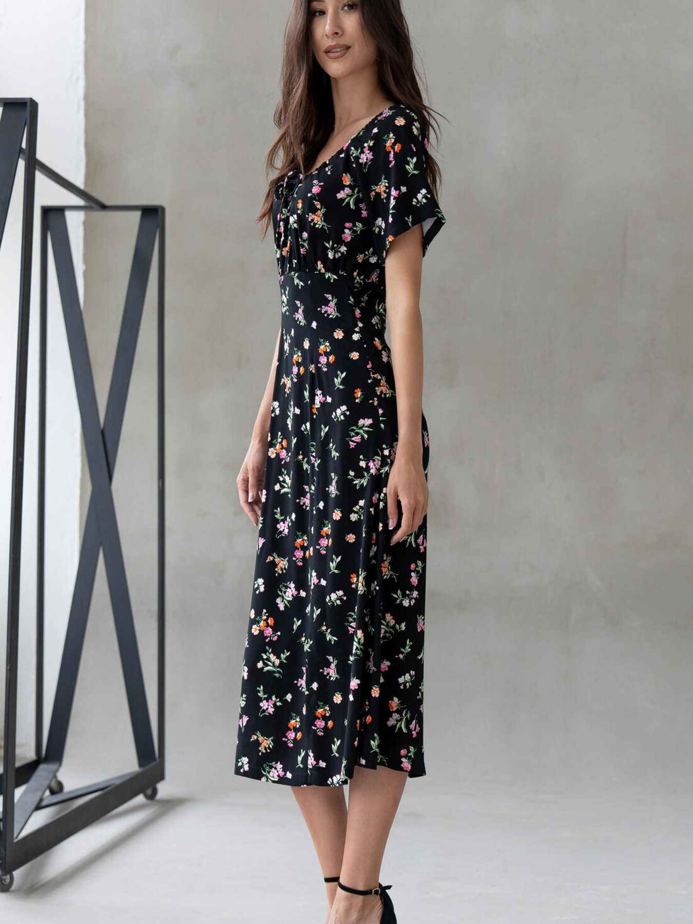 Платье миди RiMari модель 1624-chornij-print Фото