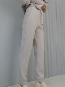 Джоггеры RiMari модель 0323-bezh Джоггеры RiMari модель 0323-bezh Фото