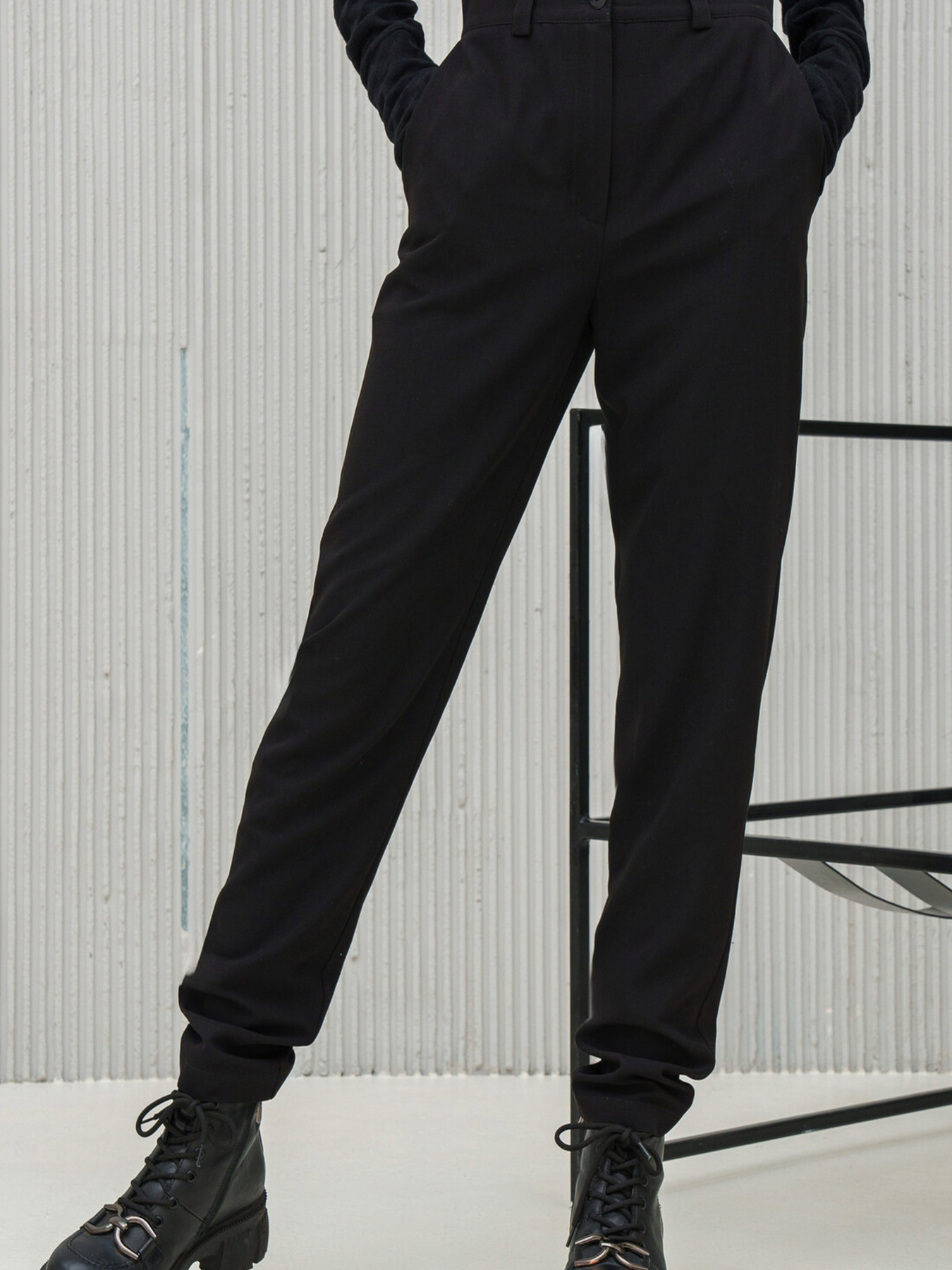 Повседневные штаны RiMari модель 0621-chornij Фото