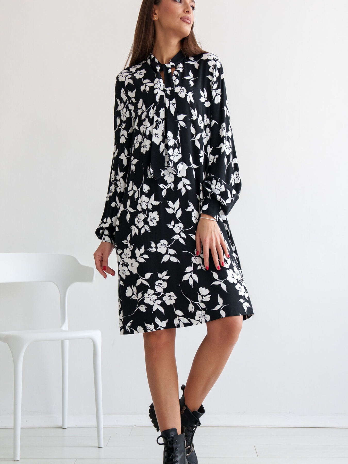 Платье миди RiMari модель 1223-chornij-z-blim Фото