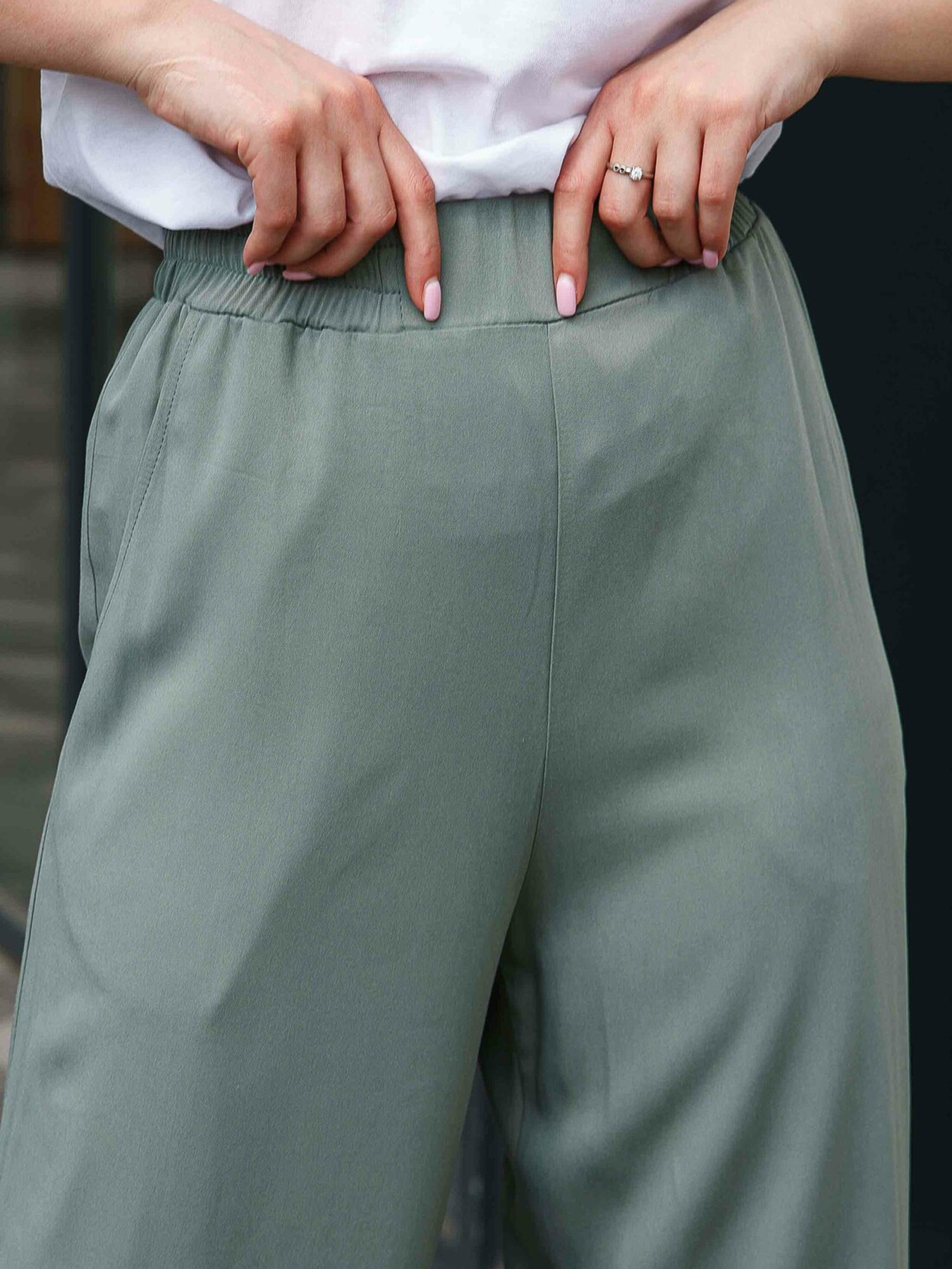 Повседневные штаны RiMari модель 0123-olivka Фото