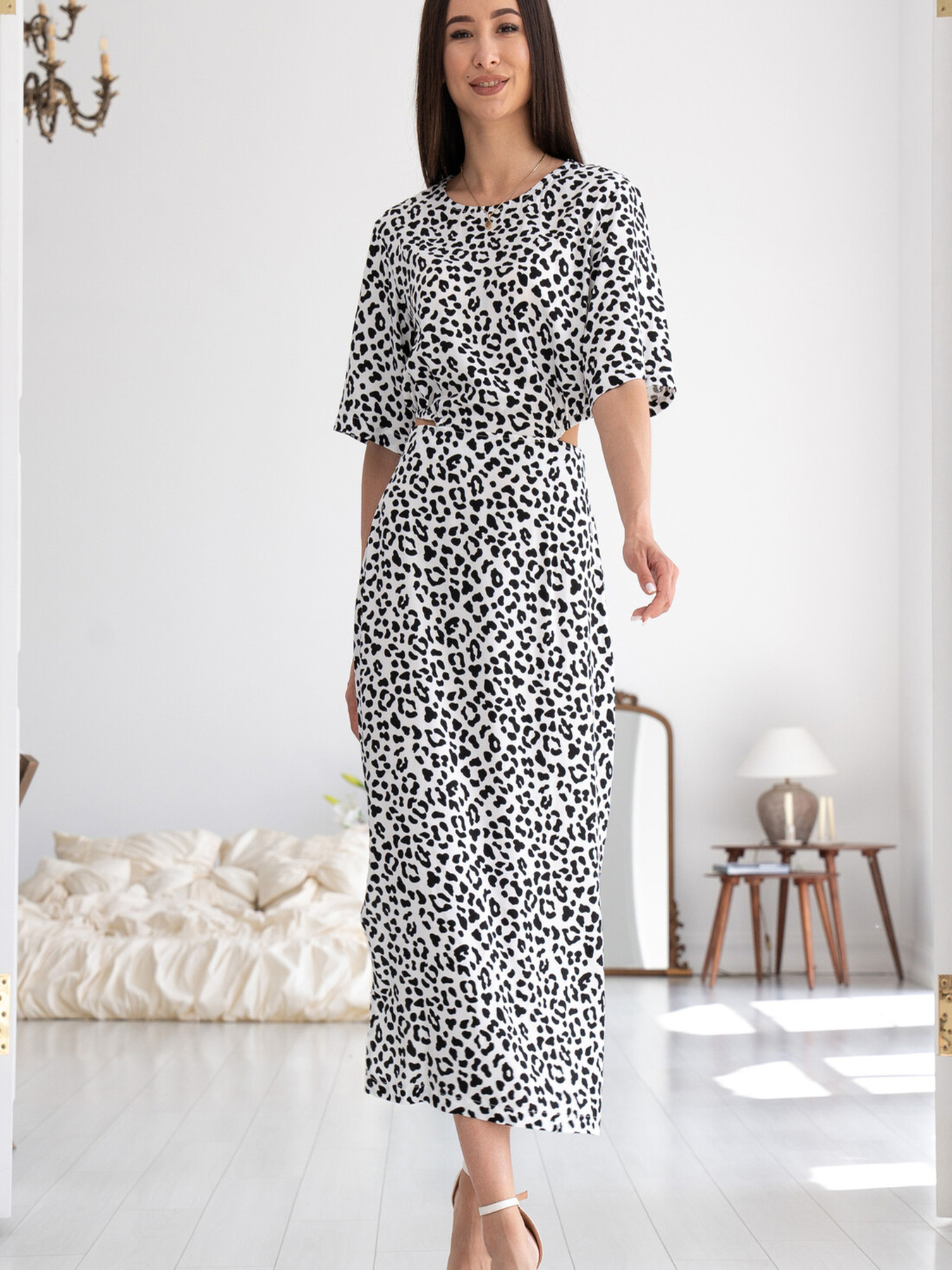 Платье миди RiMari модель 02-blij-chornij Фото