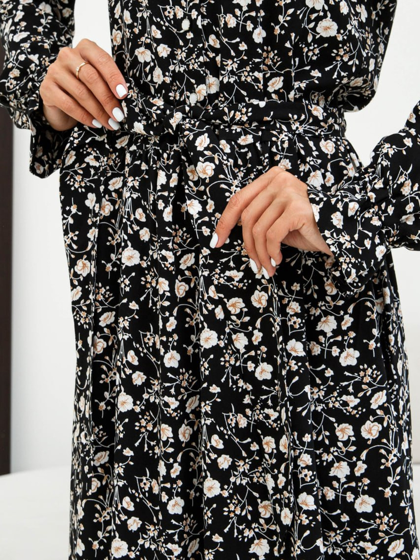 Сукня максі RiMari модель 20-chornij-z-bezhevim Фото