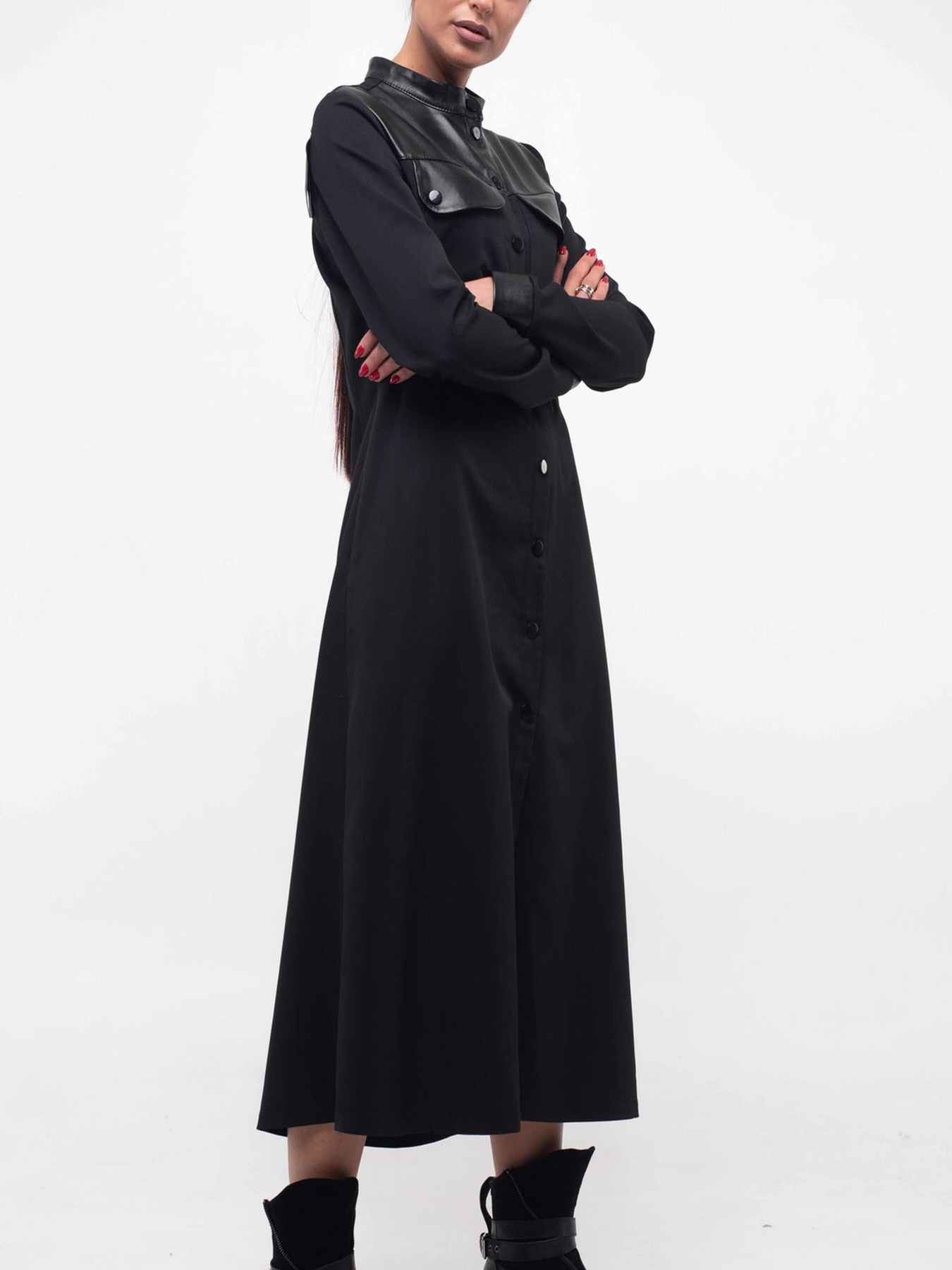 Сукня міді RiMari модель 5-1-77-19-chornij Сукня міді RiMari модель 5-1-77-19-chornij Фото