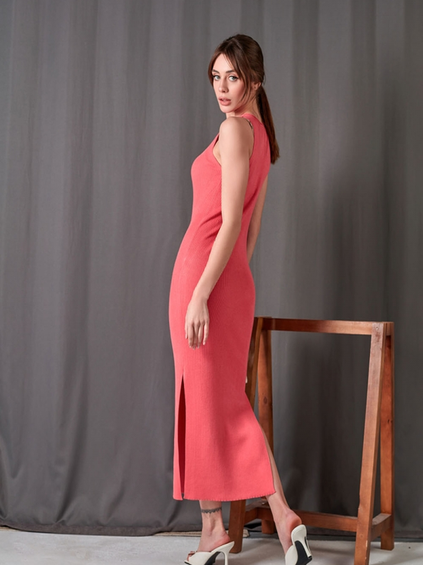 Платье макси TrikoBakh модель 2103-koralovij Фото