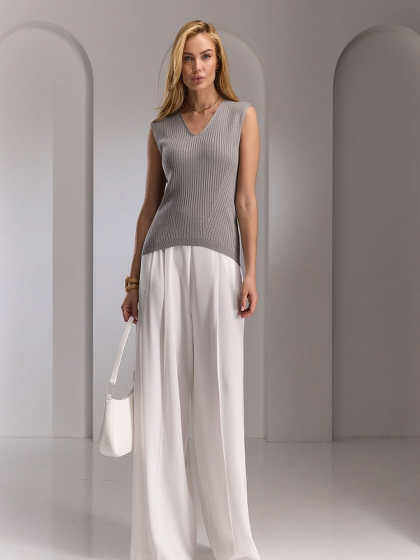 Майка TrikoBakh модель 2744-stalevij Фото