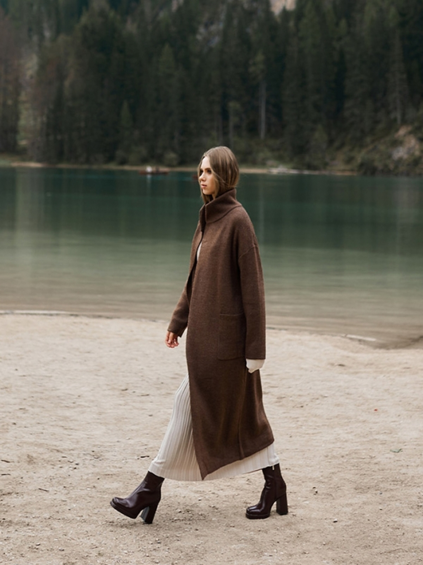 Пальто TrikoBakh модель 2788-bronza Фото