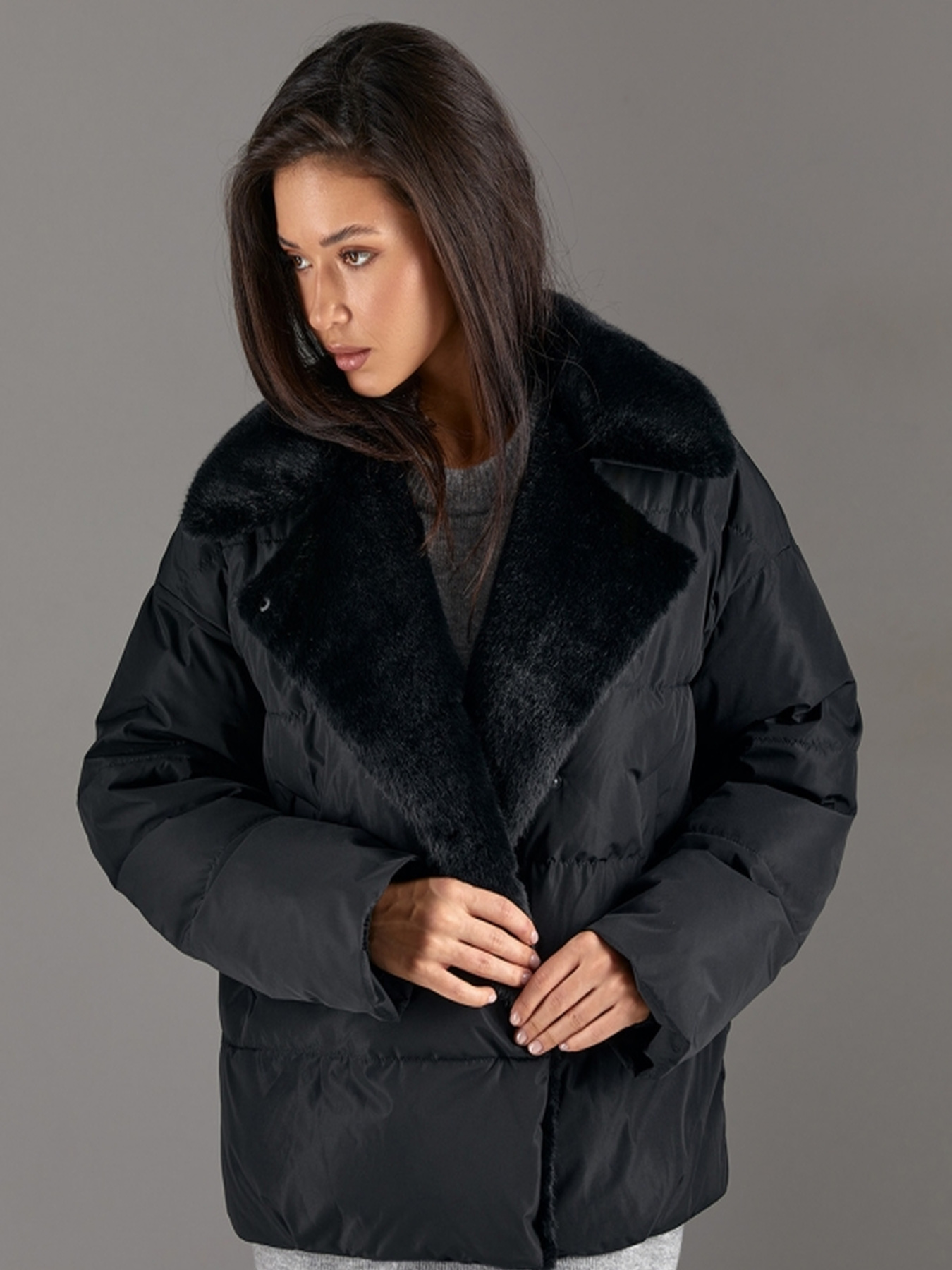 Зимова куртка TrikoBakh модель 3676-chornij-z-chornim-hutrom Фото