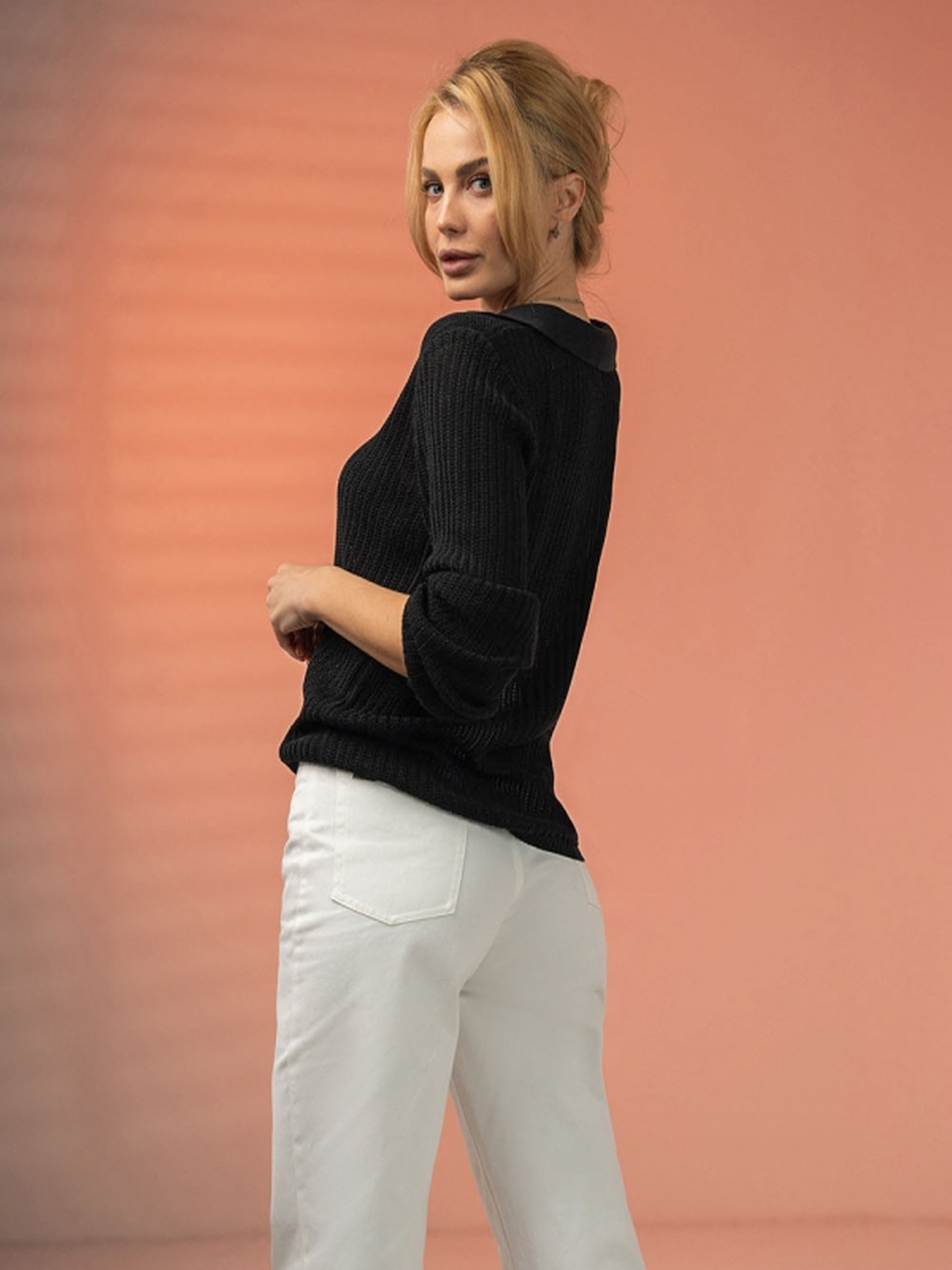 Джемпер TrikoBakh модель 2717-chornij Фото