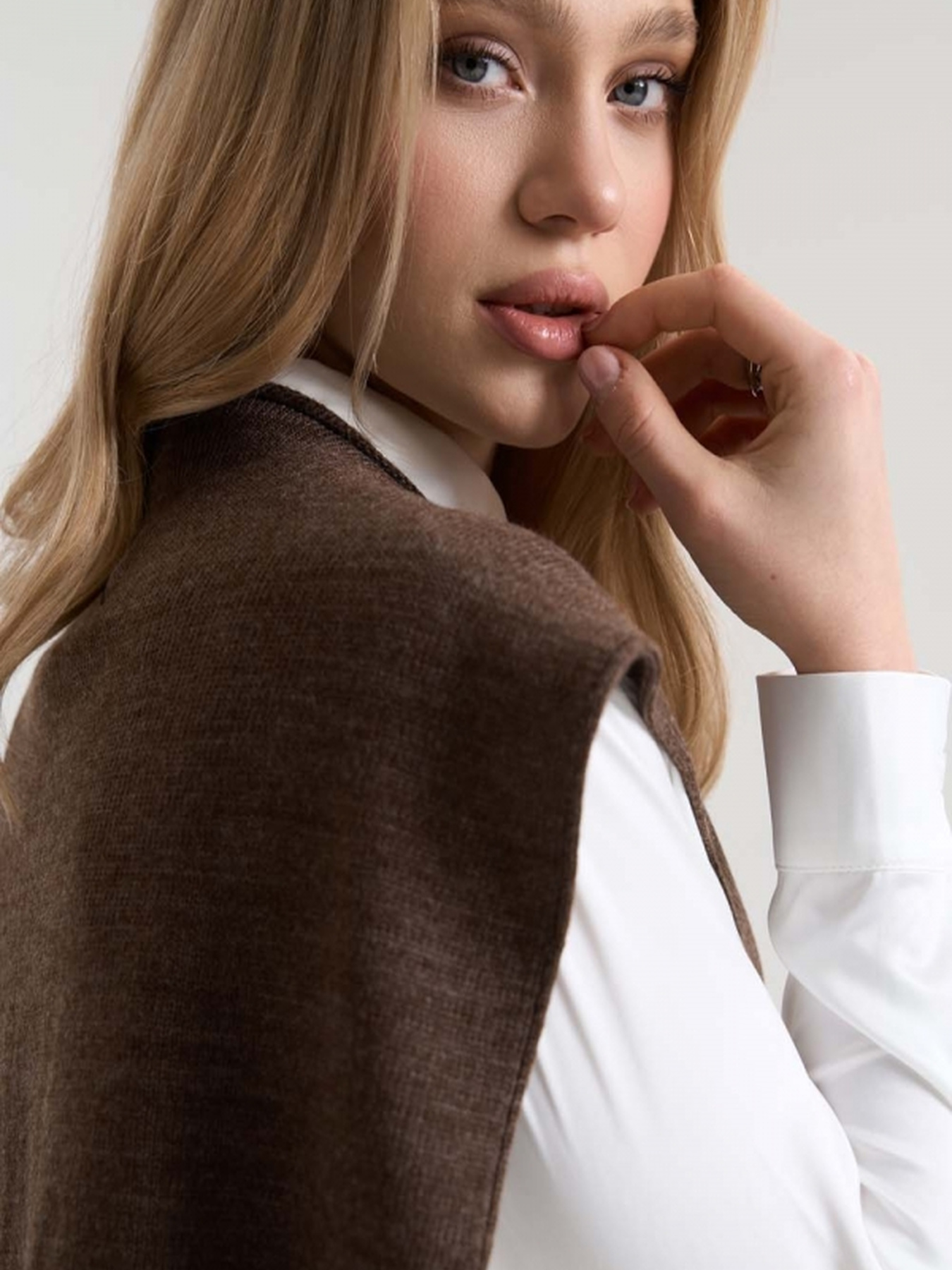 Платок TrikoBakh модель 2837-bronza Фото