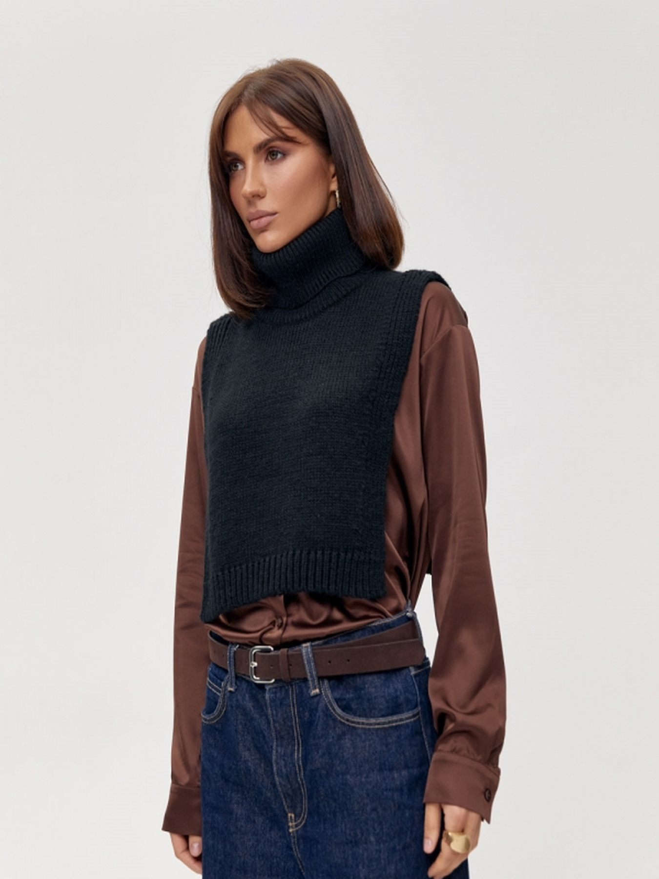 Жилет TrikoBakh модель 2810-chornij Жилет TrikoBakh модель 2810-chornij Фото