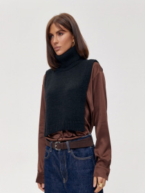 Жилет TrikoBakh модель 2810-chornij Жилет TrikoBakh модель 2810-chornij Фото