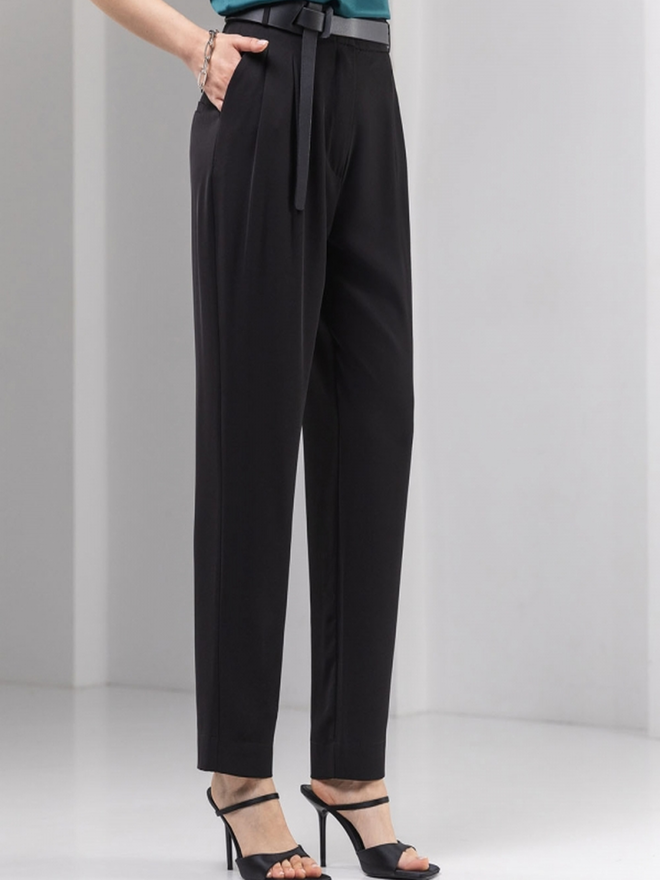 Штани повсякденні TrikoBakh модель 3362-chornij Фото