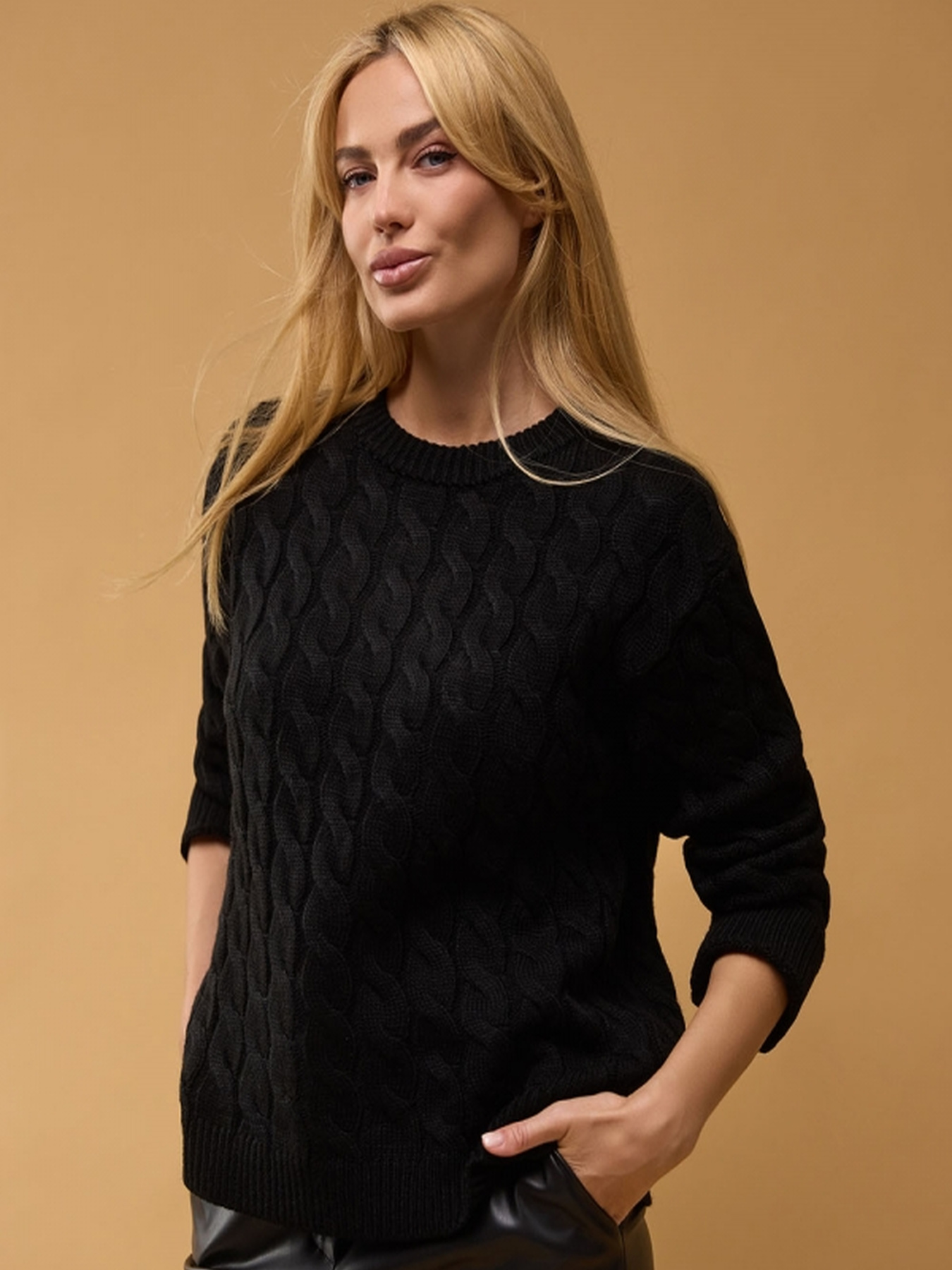 Джемпер TrikoBakh модель 2425-chornij Фото