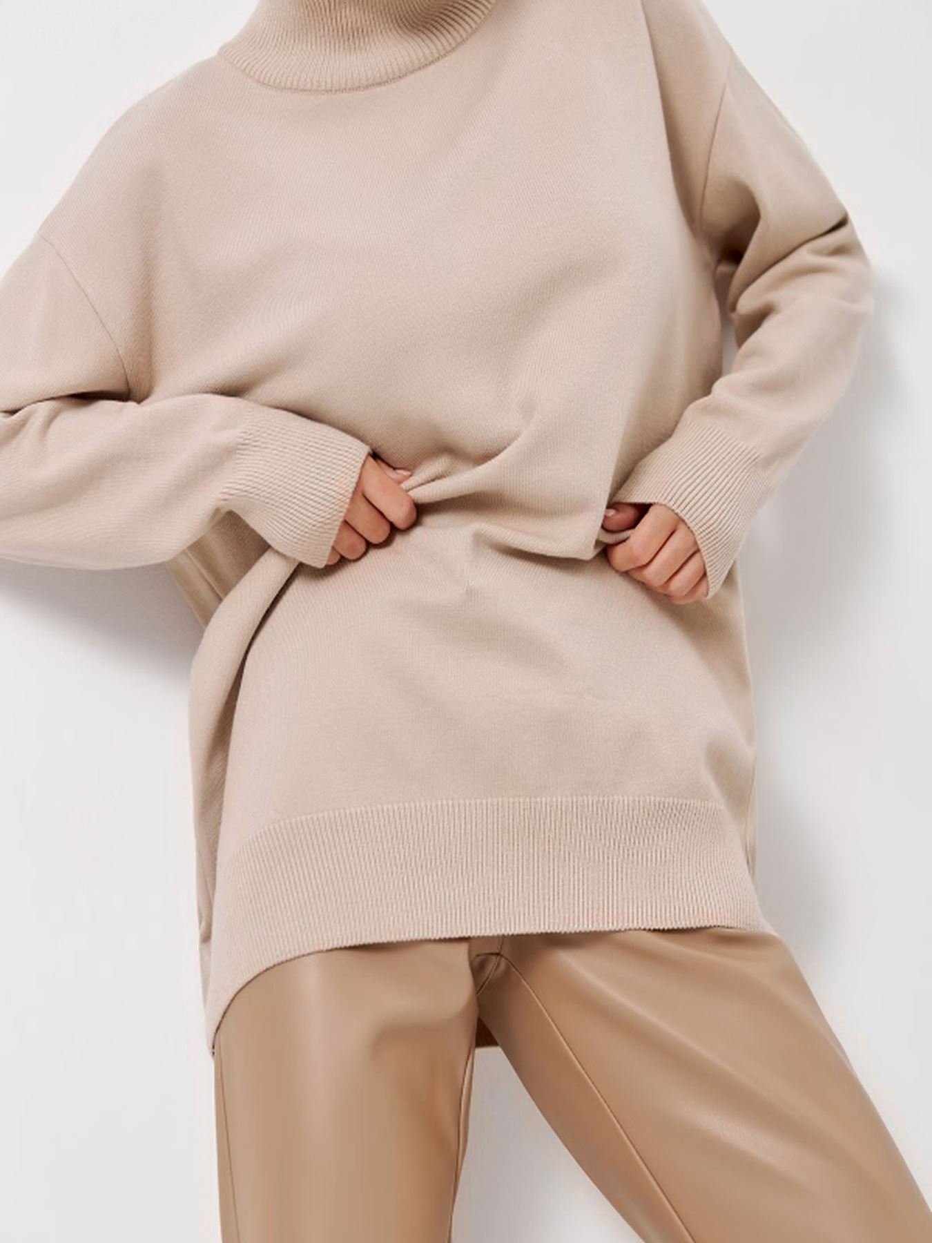 Светр TrikoBakh модель 2528-kremovij Светр TrikoBakh модель 2528-kremovij Фото