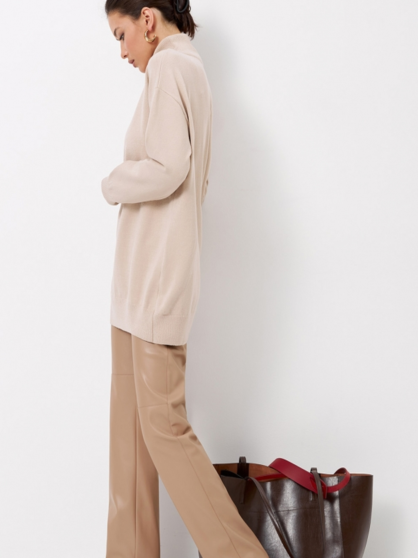 Светр TrikoBakh модель 2528-kremovij Светр TrikoBakh модель 2528-kremovij Фото