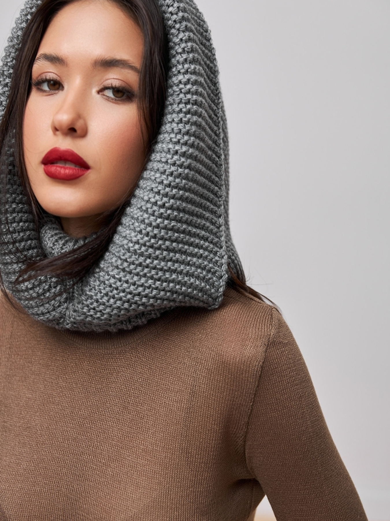 Хомут TrikoBakh модель 1584-temno-srij Фото