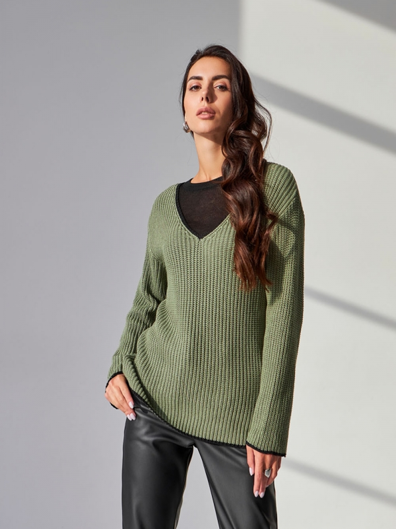 Джемпер TrikoBakh модель 2404-olivkovij Фото