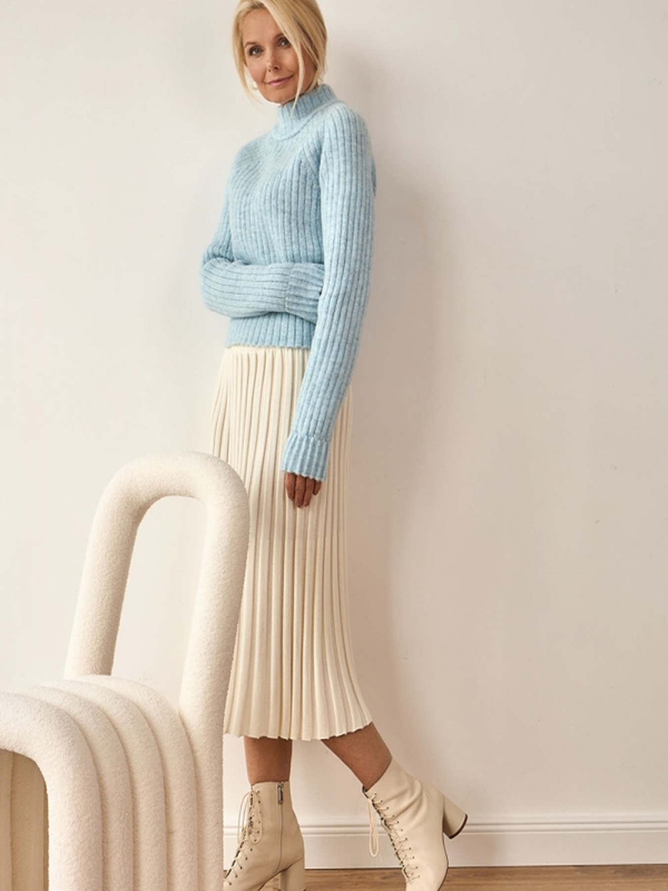 Свитер TrikoBakh модель 2320-blakitnij Фото