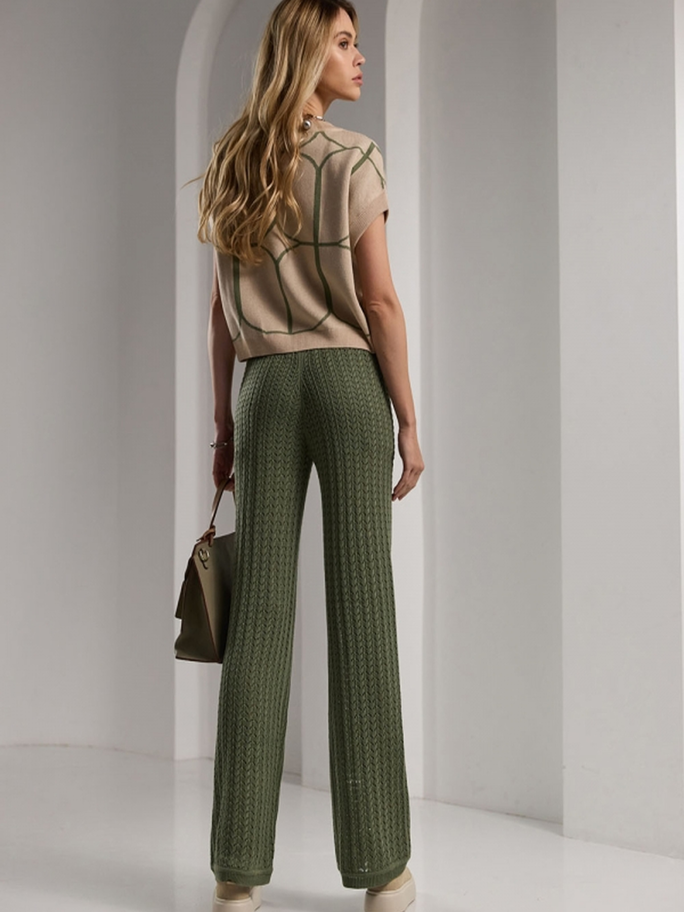 Штани повсякденні TrikoBakh модель 2462-olivkovij Фото