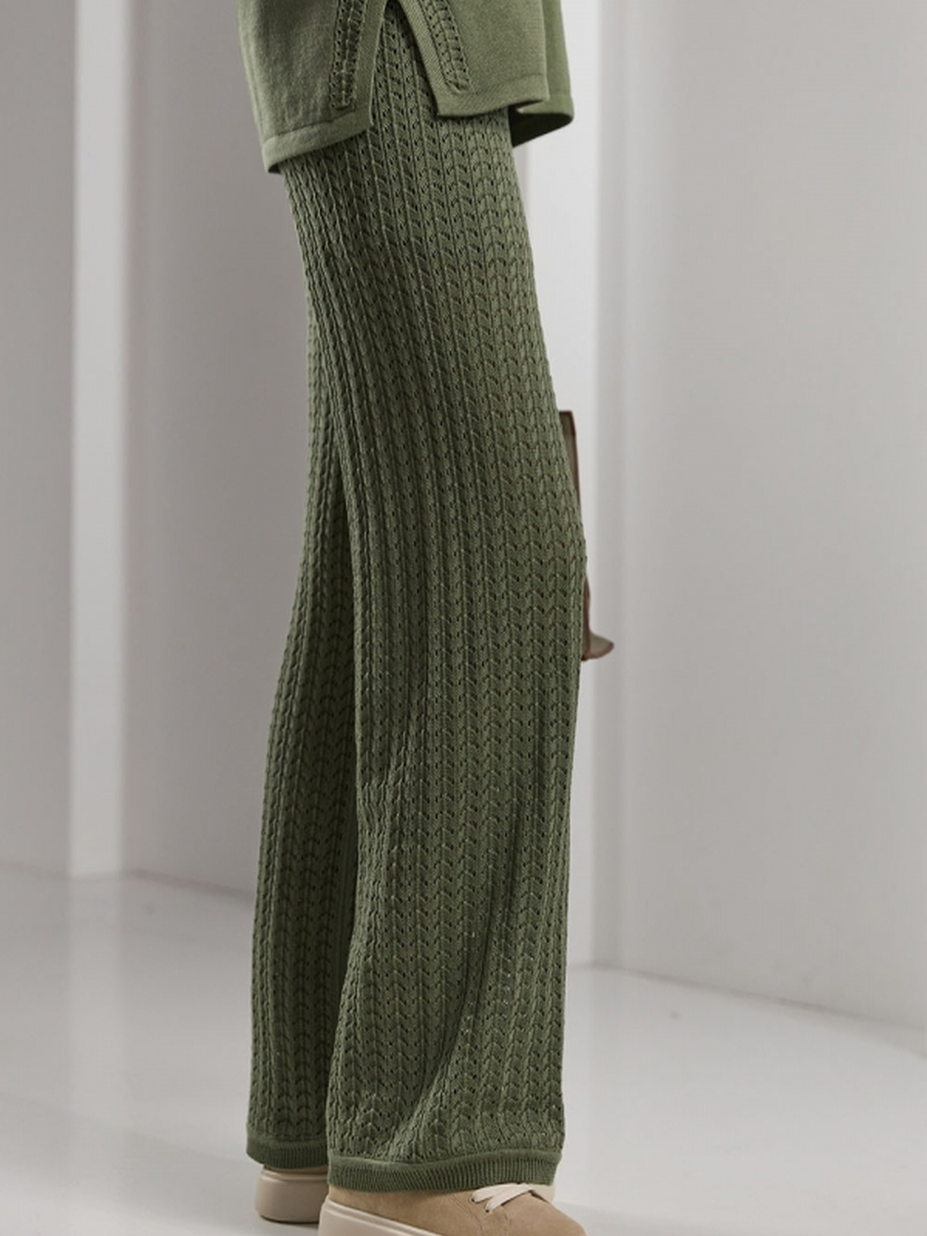 Штани повсякденні TrikoBakh модель 2462-olivkovij Фото