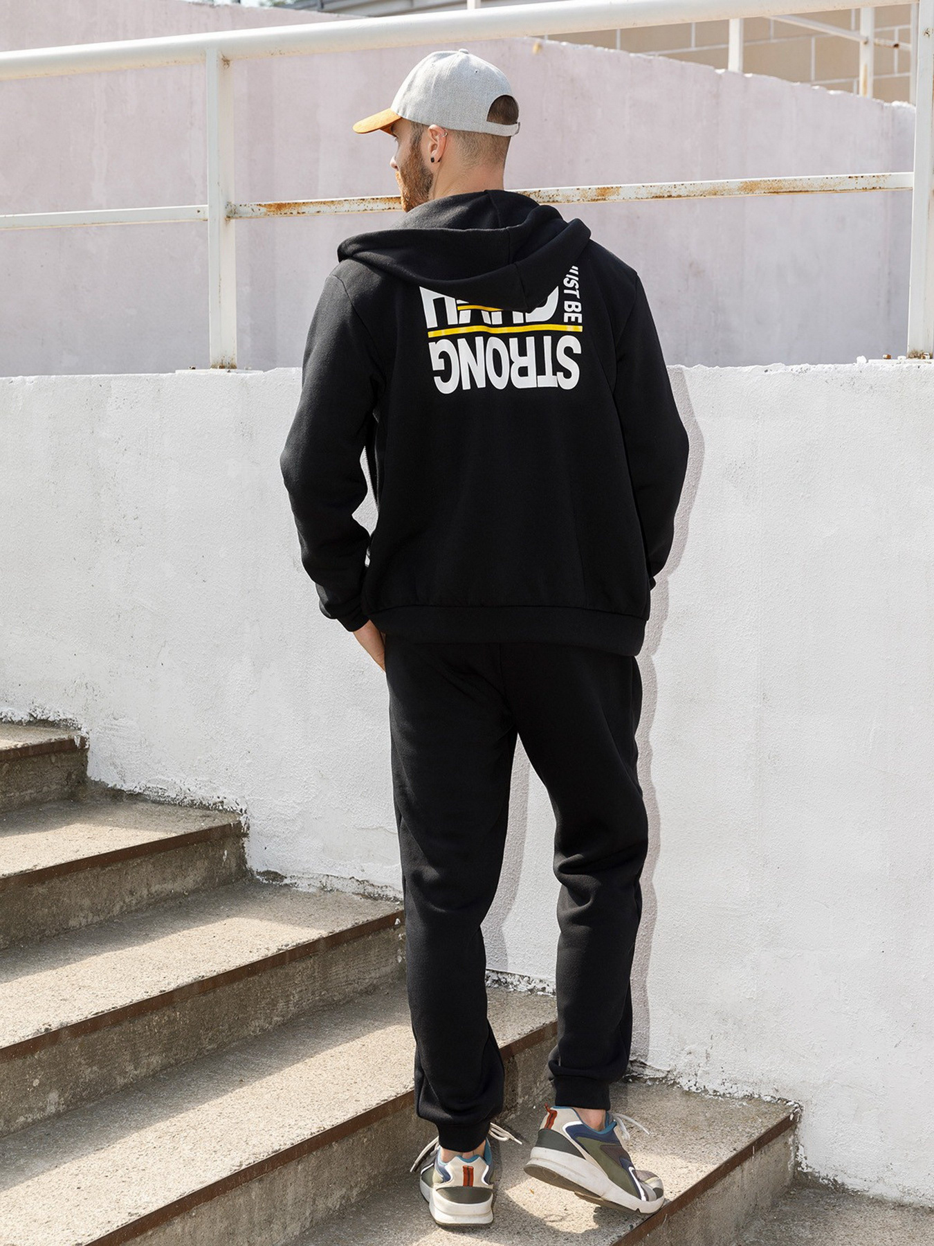 Спортивный костюм ISSA Plus модель GN-443_black Фото