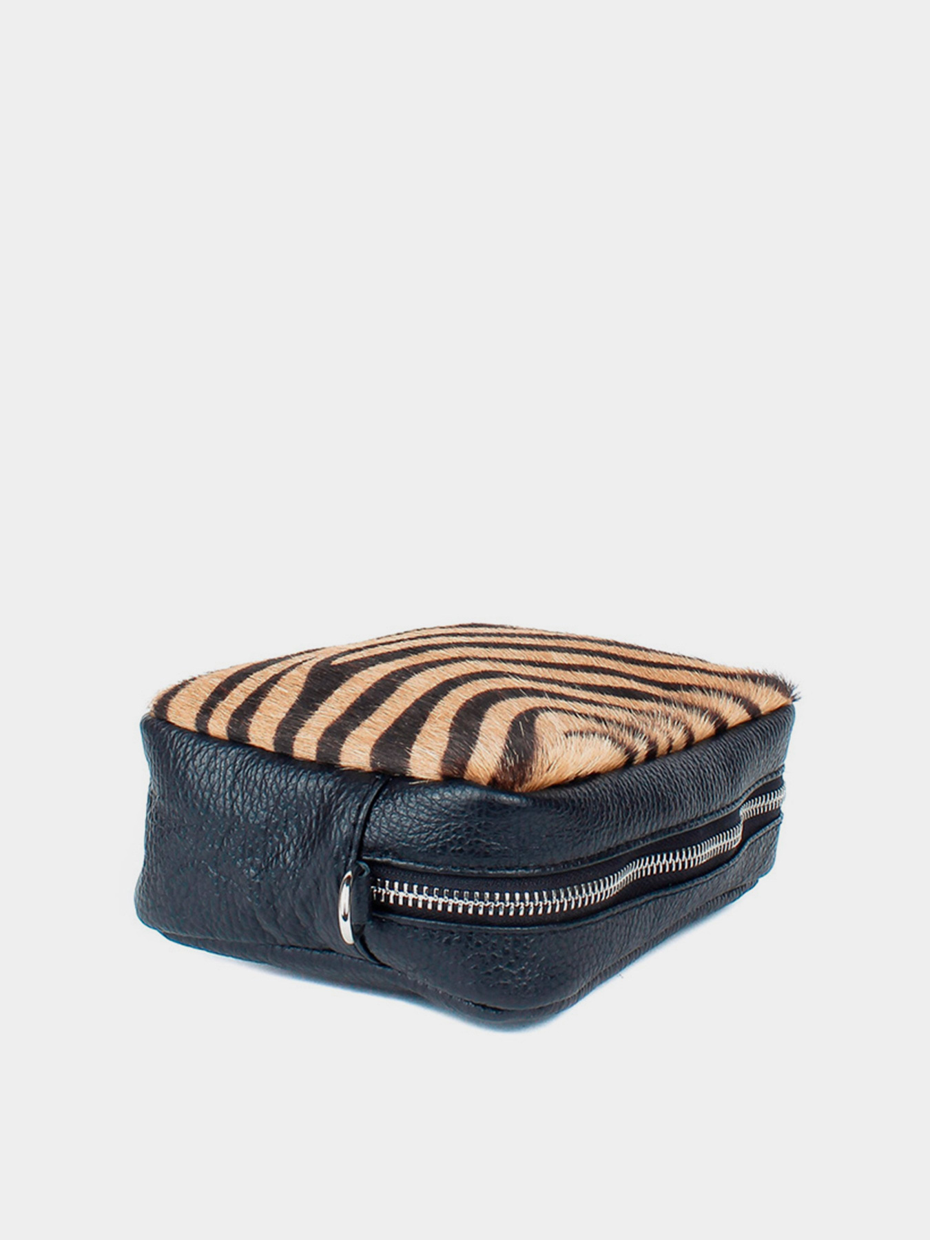 Кросс-боди Bella Bertucci модель 6122-0560-152 Фото