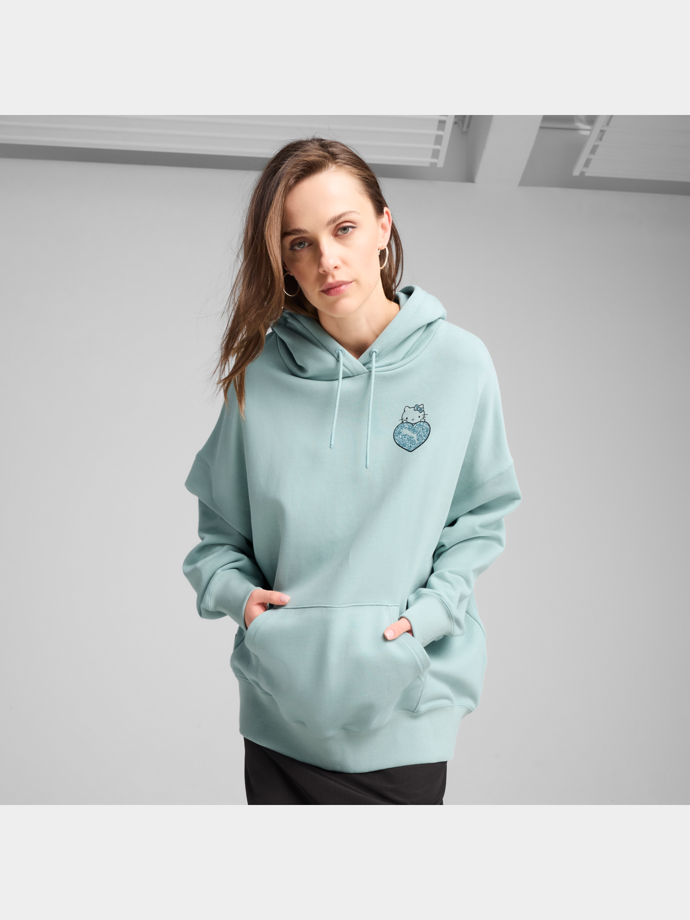 Худи PUMA x Hello Kitty Hoodie модель 631614 Фото