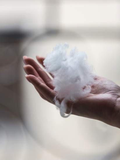 Ecotton ­Подушка Ecofill Premium антиалергенна з кантом та наповнювачем біопух в чохлі для зберігання модель 25069 — фото 5 - INTERTOP