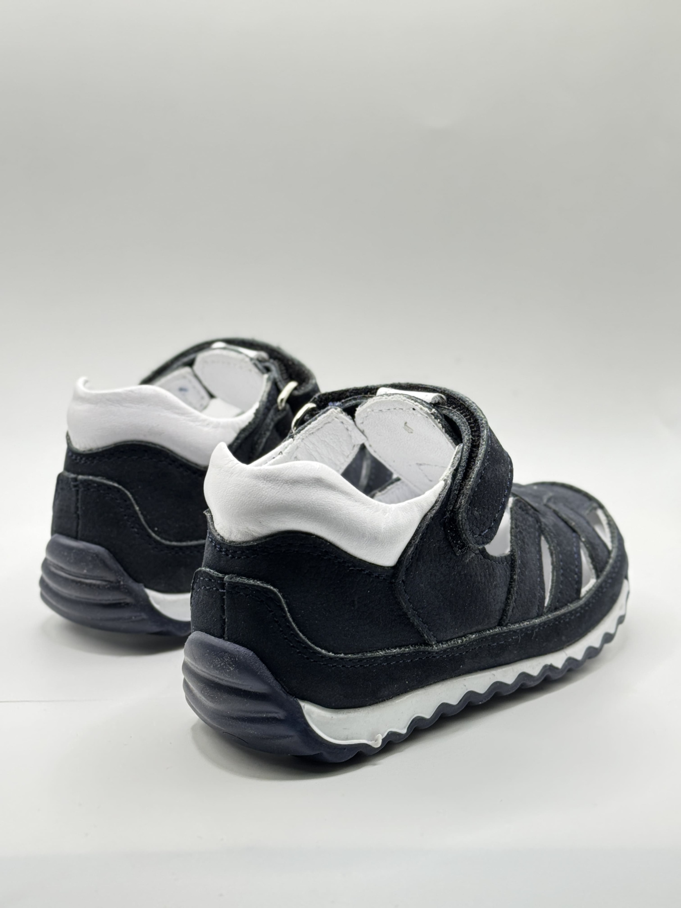 Сандалії Perlina модель 23siniynubuk Фото