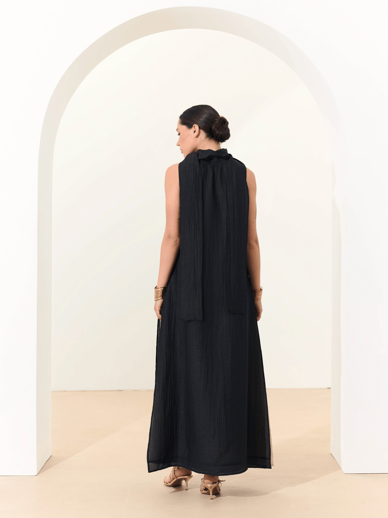 Сукня максі A LOT модель 100564 Фото