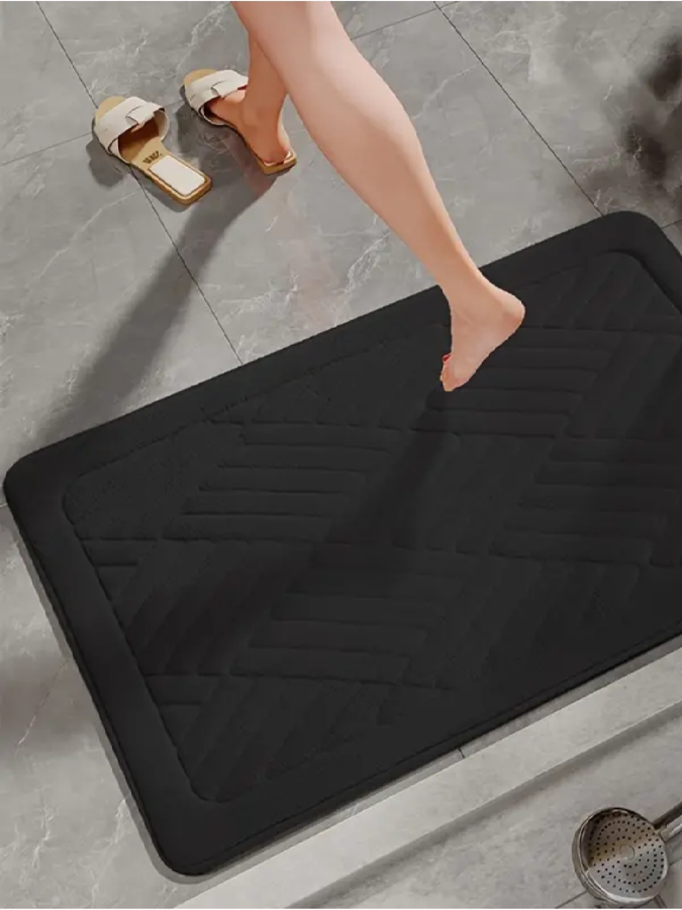 Коврик для ванной и туалета мягкий, абсорбирующий, нескользящий 50 х 80 см Черный (2565033) Lovely Svi  модель 2565033 Фото