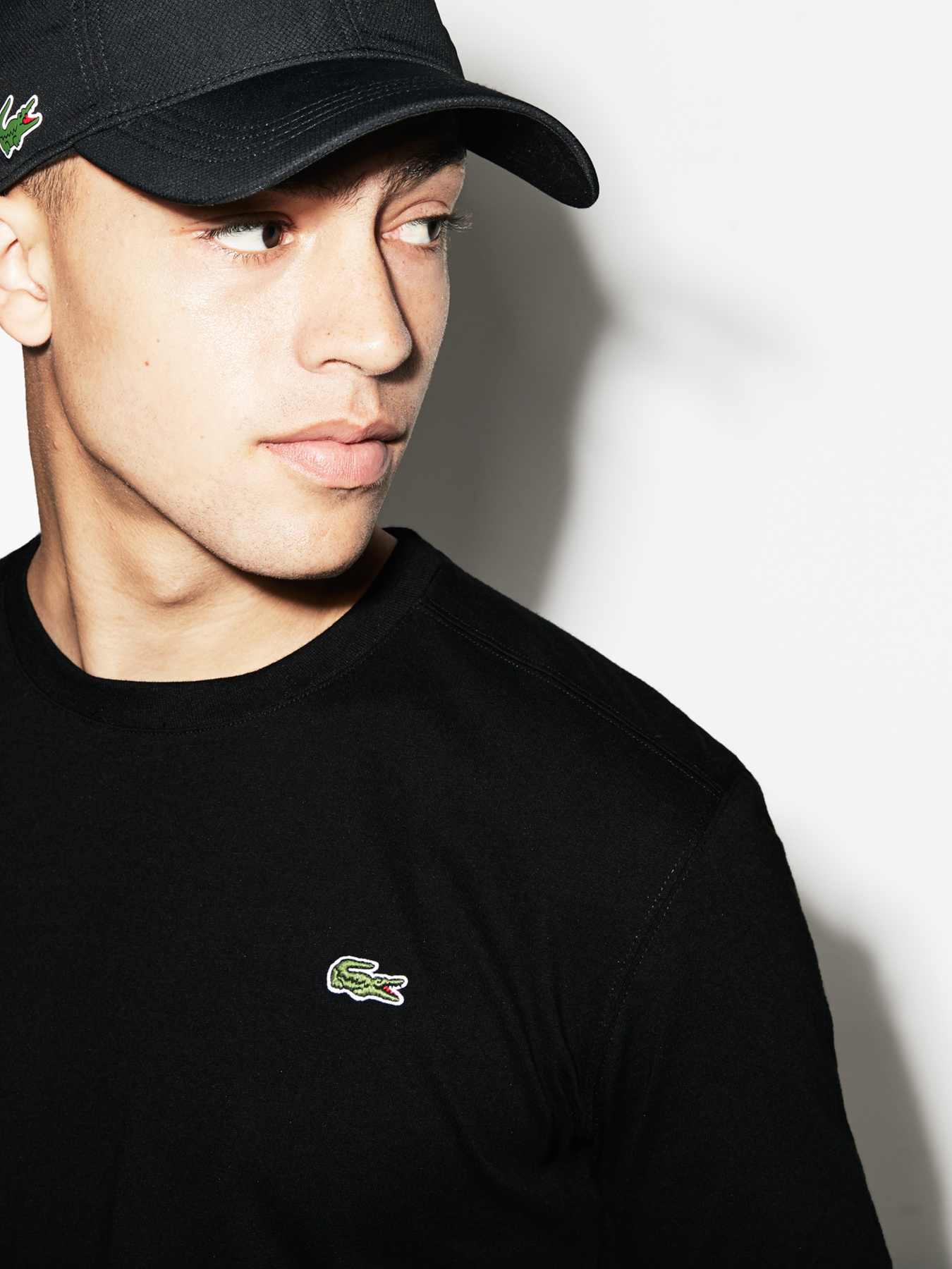 Футболка Lacoste модель TH7618031 Фото